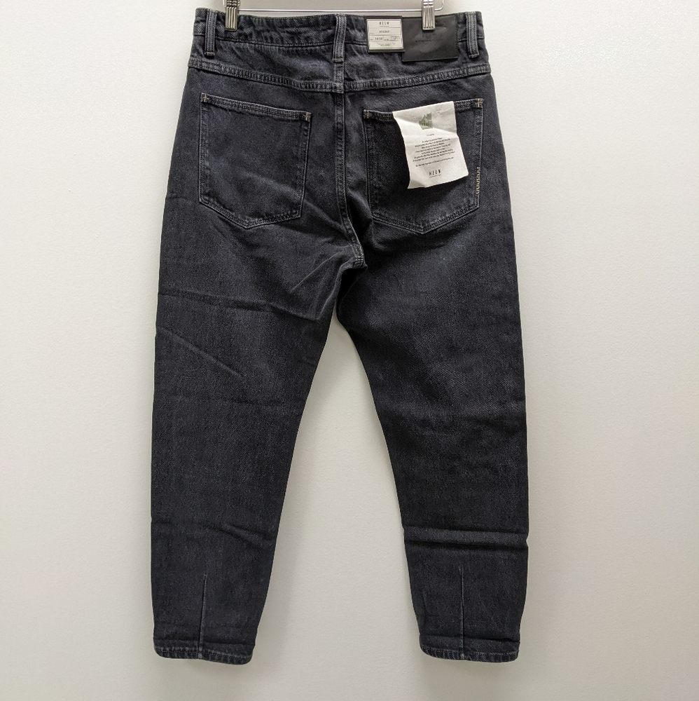 NEUW Studio Relaxed Jeans - Picture 2 of 2